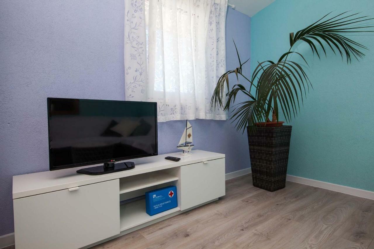 Apartman Josipa Макарска Экстерьер фото