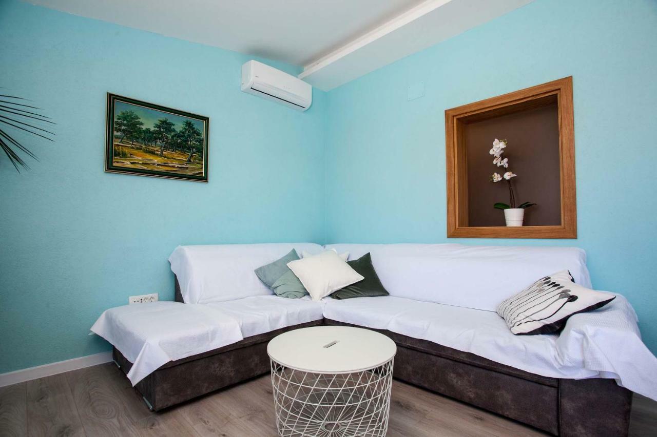 Apartman Josipa Макарска Экстерьер фото