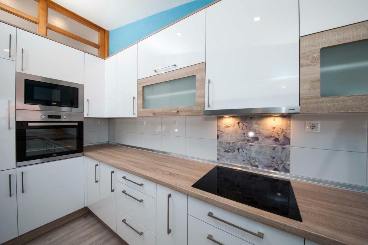 Apartman Josipa Макарска Экстерьер фото