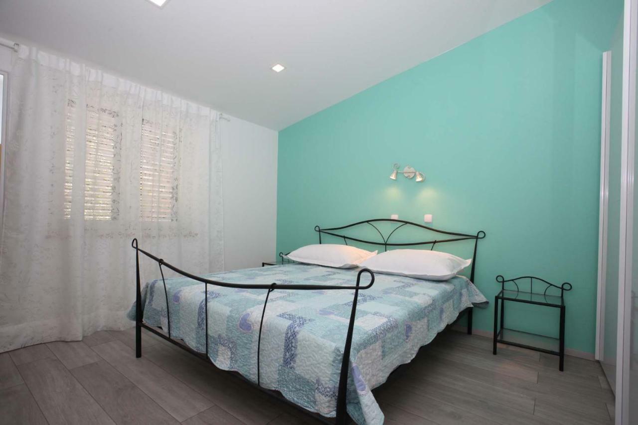 Apartman Josipa Макарска Экстерьер фото