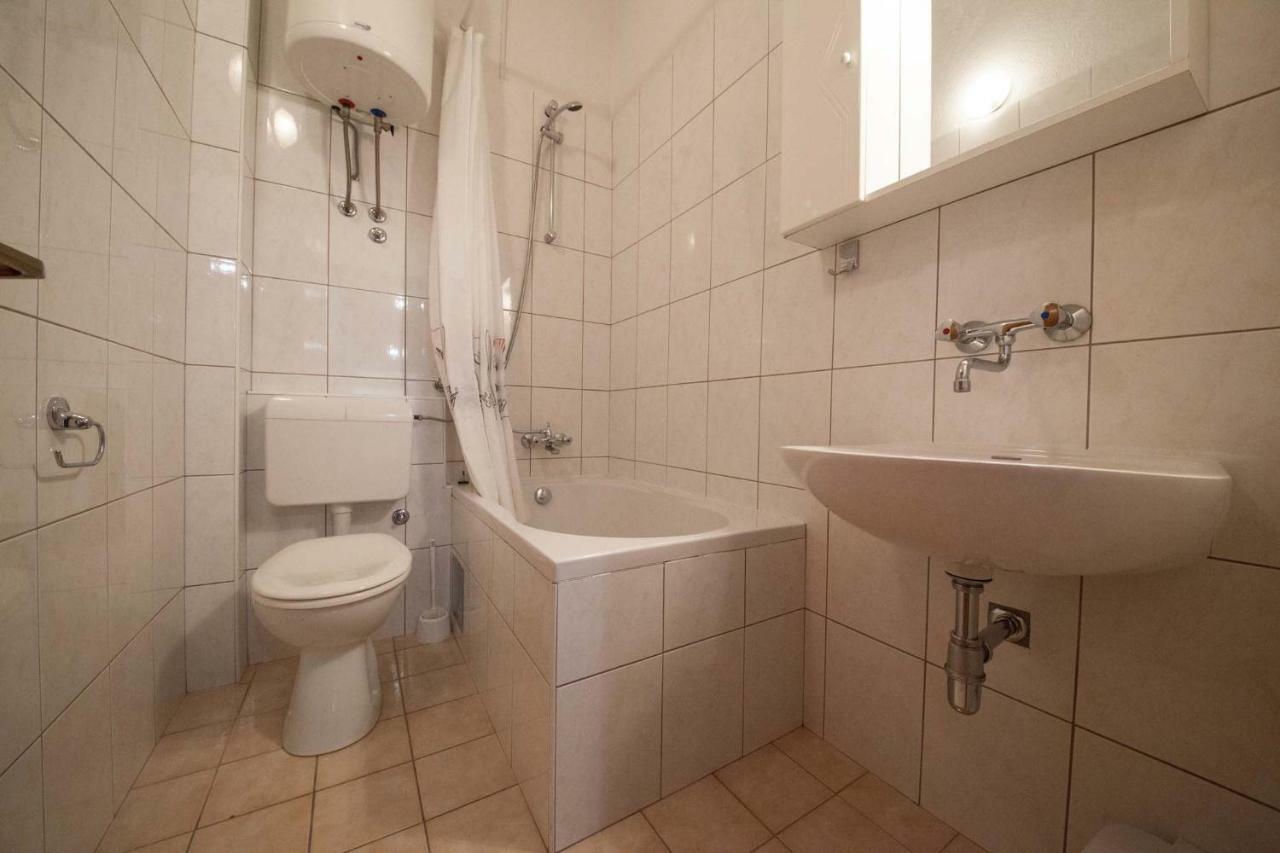 Apartman Josipa Макарска Экстерьер фото